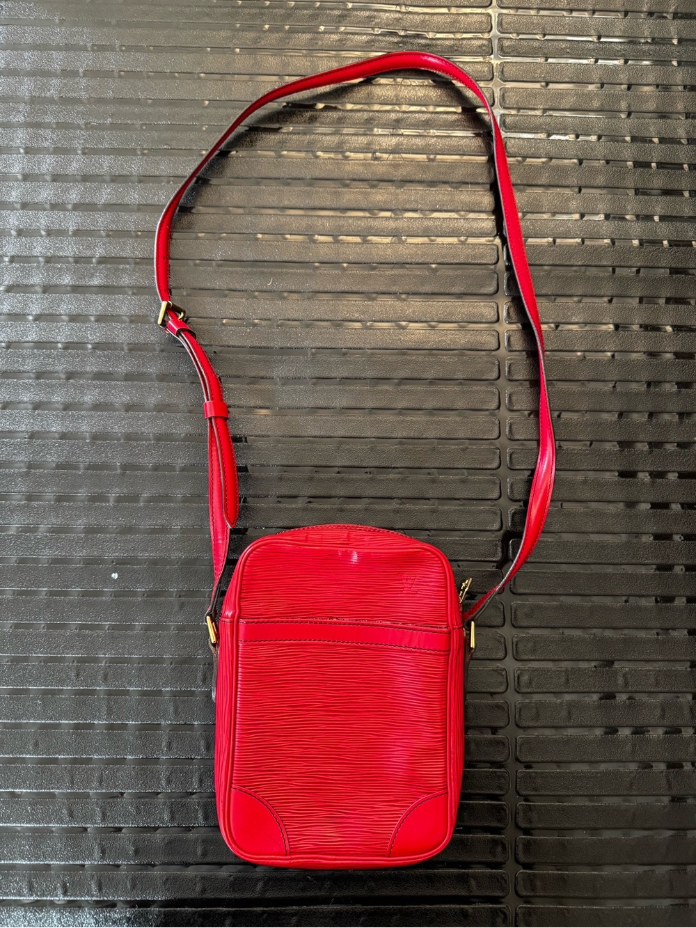 Louis Vuitton Epi Danube Crossbody Bag Red